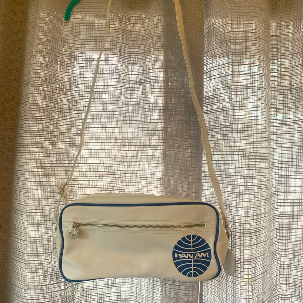 Vintage Pan Am cross body bag
